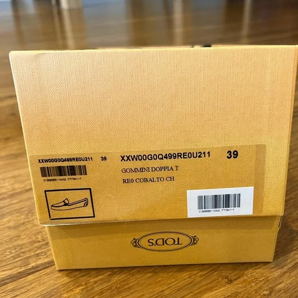 TOD’S CITY GOMMINO DRIVING SHOES IN SUEDE - light grayish taupe color size 39 - Picture 4 of 16